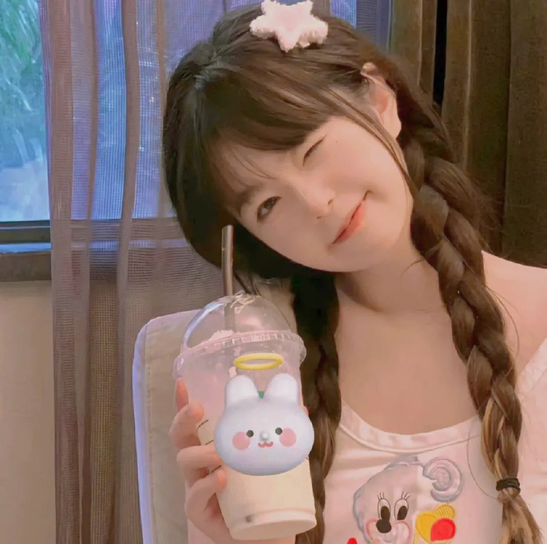 叶少，你的老婆是仙界上神